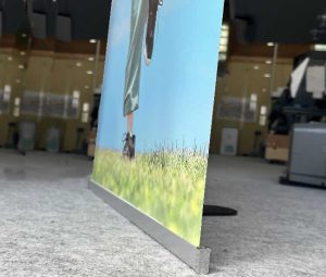 アイスマート60：簡単ポスター展示もOK